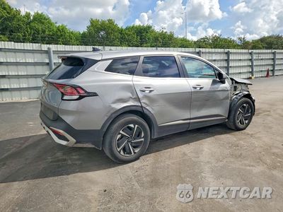 Trzecie zdjęcie samochodu z tyłu: 2023 KIA SPORTAGE LX VIN:KNDPU3AG5P7097164 - miniatura