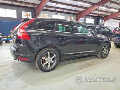 Trzecie zdjęcie samochodu z tyłu: 2014 VOLVO XC60 T6 VIN:YV4902DZ7E2542877 - miniatura