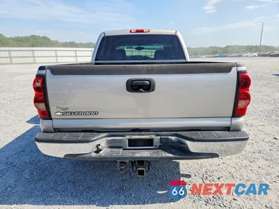 Zdjęcie 6 z 12 samochodu: 2006 CHEVROLET SILVERADO C1500 VIN:2GCEC13T361232047 - miniatura