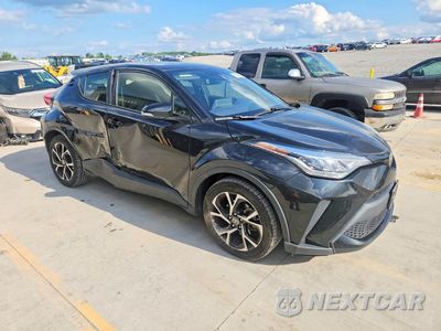 Czwarte zdjęcie samochodu z boku: 2021 TOYOTA C-HR XLE VIN:JTNKHMBX5M1101341 - miniatura