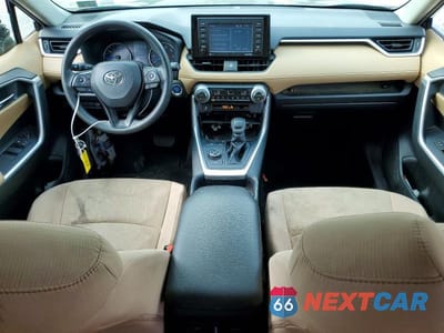 Zdjęcie 8 z 13 samochodu: 2020 TOYOTA RAV4 HYBRID XLE VIN:JTMRWRFV3LD072014 - miniatura
