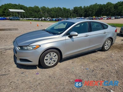 2013 FORD FUSION S 3FA6P0G73DR138572 - główne zdjęcie licytacji z USA - miniatura