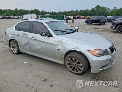 Czwarte zdjęcie samochodu z boku: 2008 BMW 335 I VIN:WBAVB73548KY63994 - miniatura