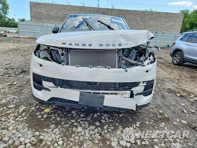 Piąte zdjęcie samochodu w środku: 2025 LAND ROVER RANGE ROVER SPORT SE VIN:SAL1P9EU8SA488555 - miniatura