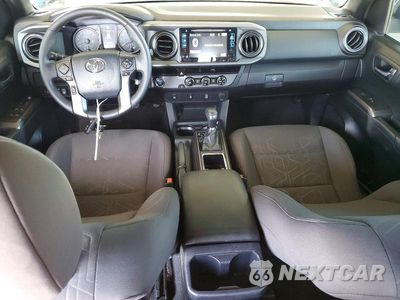 Zdjęcie 8 z 12 samochodu: 2017 TOYOTA TACOMA TRD OFF-ROAD VIN:3TMAZ5CN9HM050774 - miniatura