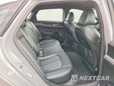 Zdjęcie 10 z 13 samochodu: 2022 KIA K5 GT LINE VIN:5XXG64J28NG151579 - miniatura