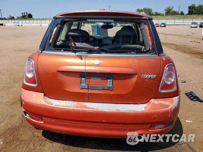 Zdjęcie 6 z 12 samochodu: 2011 MINI COOPER VIN:WMWSU3C56BT099945 - miniatura