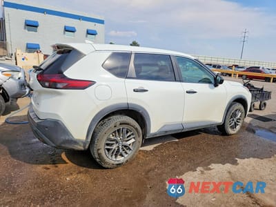 Trzecie zdjęcie samochodu z tyłu: 2021 NISSAN ROGUE S VIN:5N1AT3AB0MC695528 - miniatura