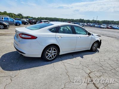 Trzecie zdjęcie samochodu z tyłu: 2014 FORD FUSION SE VIN:3FA6P0HD1ER218488 - miniatura
