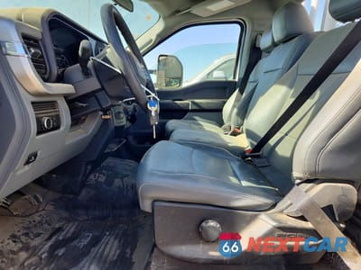 Zdjęcie 7 z 12 samochodu: 2023 FORD F350 SUPER DUTY VIN:1FDRF3HT9PEC44552 - miniatura