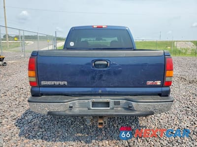Zdjęcie 6 z 12 samochodu: 2005 GMC NEW SIERRA C1500 VIN:2GTEC13T151161557 - miniatura