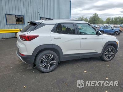 Trzecie zdjęcie samochodu z tyłu: 2021 CHEVROLET TRAILBLAZER LT VIN:KL79MRSL5MB175214 - miniatura