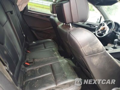 Zdjęcie 10 z 13 samochodu: 2018 PORSCHE MACAN VIN:WP1AA2A55JLB02447 - miniatura