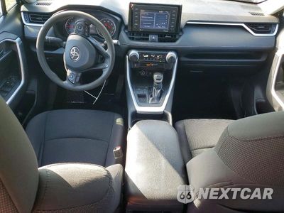 Zdjęcie 8 z 14 samochodu: 2020 TOYOTA RAV4 LE VIN:2T3K1RFV4LC085066 - miniatura