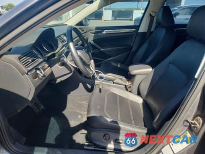 Zdjęcie 7 z 12 samochodu: 2017 VOLKSWAGEN PASSAT SE VIN:1VWGT7A35HC055879 - miniatura