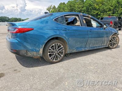 Trzecie zdjęcie samochodu z tyłu: 2025 TOYOTA CAMRY XLE VIN:4T1DAACKXSU199938 - miniatura