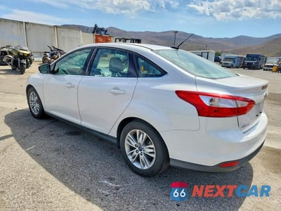 Drugie zdjęcie samochodu z przodu: 2012 FORD FOCUS SEL VIN:1FAHP3H20CL152472 - miniatura
