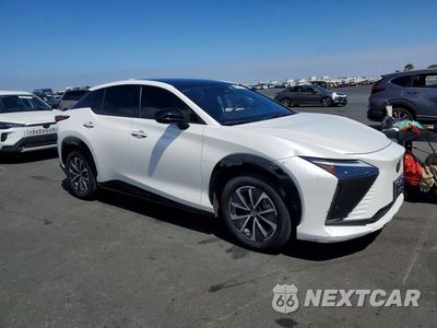 Czwarte zdjęcie samochodu z boku: 2023 LEXUS RZ 450E VIN:JTJAAAAB4PA007073 - miniatura