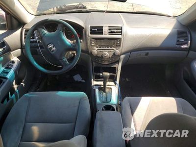 Zdjęcie 8 z 12 samochodu: 2003 HONDA ACCORD EX VIN:1HGCM56603A070611 - miniatura