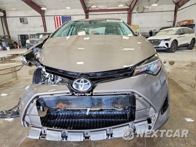 Piąte zdjęcie samochodu w środku: 2018 TOYOTA COROLLA LE VIN:2T1BURHE6JC036445 - miniatura