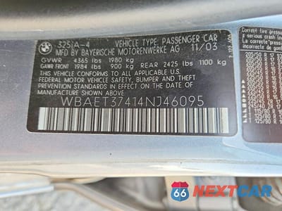 Zdjęcie 12 z 12 samochodu: 2004 BMW 325 I VIN:WBAET37414NJ46095 - miniatura