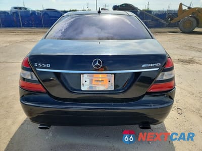 Zdjęcie 6 z 12 samochodu: 2007 MERCEDES-BENZ S 550 VIN:WDDNG71X37A139586 - miniatura
