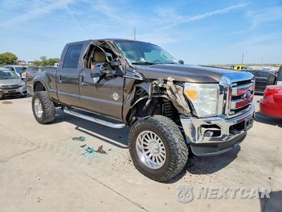 Czwarte zdjęcie samochodu z boku: 2015 FORD F250 SUPER DUTY VIN:1FT7W2BT8FED06326 - miniatura