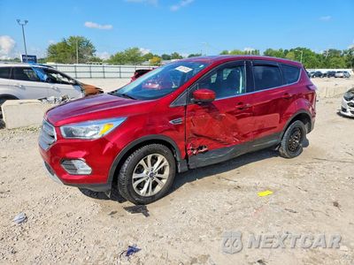 2017 FORD ESCAPE SE 1FMCU9GD9HUC21885 - główne zdjęcie licytacji z USA - miniatura