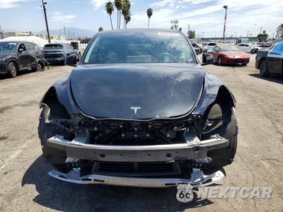 Piąte zdjęcie samochodu w środku: 2024 TESLA MODEL Y VIN:7SAYGDEE7RF118624 - miniatura