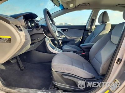 Zdjęcie 7 z 12 samochodu: 2011 HYUNDAI ELANTRA GLS VIN:KMHDH4AE8BU131812 - miniatura