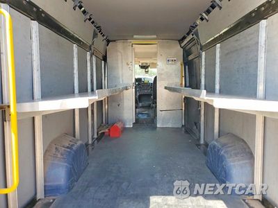 Zdjęcie 10 z 13 samochodu: 2021 RAM PROMASTER 3500 DELIVERY VAN VIN:3C6MRVJG9ME586962 - miniatura