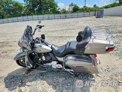 Trzecie zdjęcie samochodu z tyłu: 2016 HARLEY-DAVIDSON FLHTCU ULTRA CLASSIC ELECTRA GLIDE VIN:1HD1FCM12GB652607 - miniatura