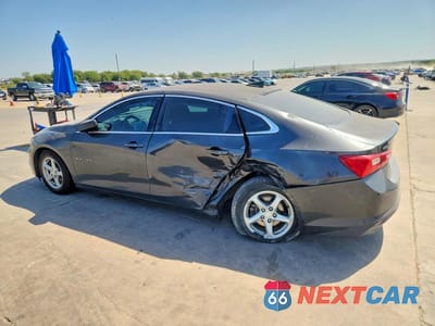 Drugie zdjęcie samochodu z przodu: 2017 CHEVROLET MALIBU LT VIN:1G1ZB5STXHF136594 - miniatura