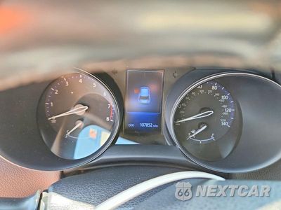 Zdjęcie 9 z 14 samochodu: 2018 TOYOTA C-HR XLE VIN:JTNKHMBX1J1001474 - miniatura