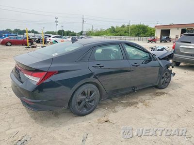 Trzecie zdjęcie samochodu z tyłu: 2021 HYUNDAI ELANTRA SEL VIN:KMHLM4AG4MU124822 - miniatura