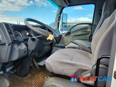 Zdjęcie 7 z 13 samochodu: 2017 ISUZU NQR VIN:JALE5W16XH7900290 - miniatura