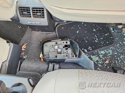 Zdjęcie 13 z 14 samochodu: 2012 MAZDA 5 VIN:JM1CW2BL4C0119964 - miniatura