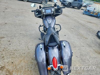 Zdjęcie 6 z 10 samochodu: 2018 INDIAN CHIEFTAIN VIN:56KTCBAA6J3357149 - miniatura