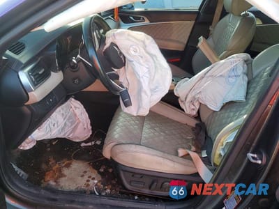 Zdjęcie 7 z 12 samochodu: 2022 GENESIS G70 3.3T STANDARD VIN:KMTG54TE8NU103263 - miniatura