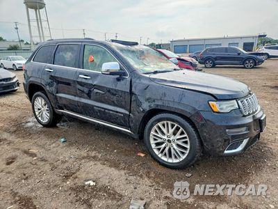 Czwarte zdjęcie samochodu z boku: 2018 JEEP GRAND CHEROKEE SUMMIT VIN:1C4RJFJG6JC440291 - miniatura