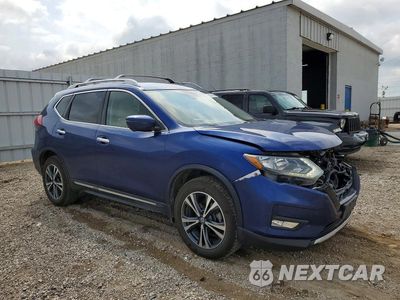 Czwarte zdjęcie samochodu z boku: 2018 NISSAN ROGUE SL VIN:5N1AT2MV5JC845841 - miniatura
