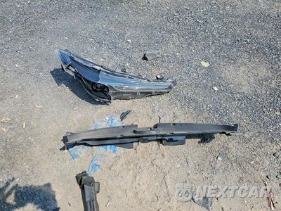 Zdjęcie 12 z 13 samochodu: 2022 TOYOTA COROLLA LE VIN:JTDEPMAE4NJ232184 - miniatura
