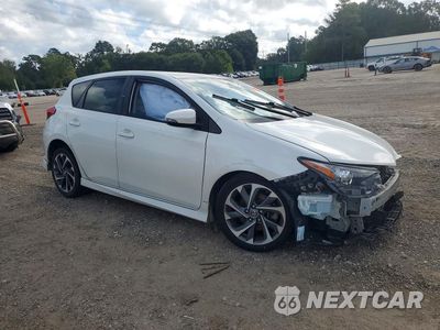 Czwarte zdjęcie samochodu z boku: 2017 TOYOTA COROLLA IM BASE VIN:JTNKARJEXHJ551882 - miniatura