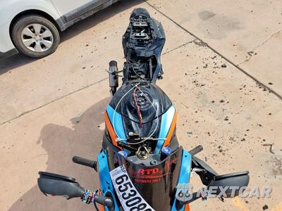 Piąte zdjęcie samochodu w środku: 2016 SUZUKI GSX-R1000 VIN:JS1GT78A0G2100992 - miniatura