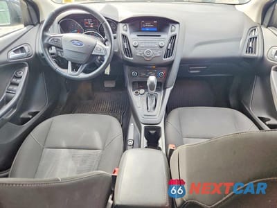 Zdjęcie 8 z 12 samochodu: 2015 FORD FOCUS SE VIN:1FADP3F25FL365083 - miniatura