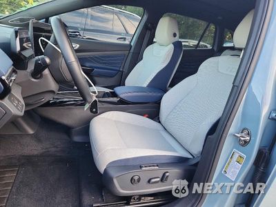 Zdjęcie 7 z 12 samochodu: 2025 VOLKSWAGEN ID.4 PRO S PLUS VIN:1V2JSPE86SC002812 - miniatura