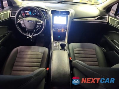 Zdjęcie 8 z 12 samochodu: 2019 FORD FUSION SE VIN:3FA6P0HD2KR186274 - miniatura