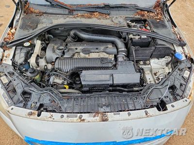 Zdjęcie 11 z 12 samochodu: 2014 VOLVO S60 T5 VIN:YV1612FS5E1284152 - miniatura