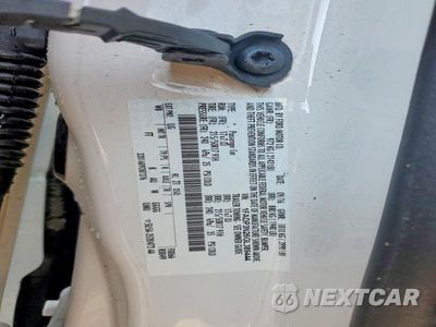Zdjęcie 12 z 12 samochodu: 2016 FORD FOCUS TITANIUM VIN:1FADP3N26GL389444 - miniatura