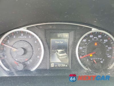 Zdjęcie 9 z 12 samochodu: 2015 TOYOTA CAMRY SE VIN:4T1BF1FK8FU903046 - miniatura